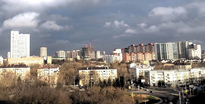 Фото: Панорама центральной части Ростова в районе Комсомольской площади, кадр 1rnd