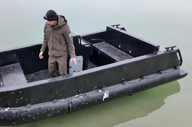 Фото: Ростовские конструкторы создали непотопляемую лодку для работы в зоне СВО, фото с сайта ОНФ