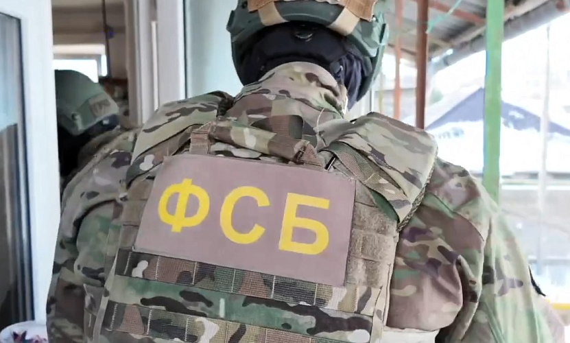 Фото: Боец ФСБ во время спецоперации, кадр из архива 1rnd