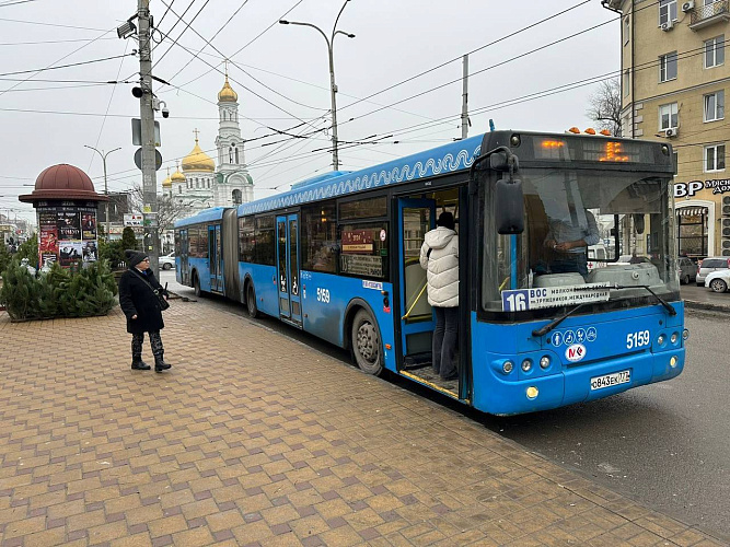 Фото: Ростову не хватает почти тысячи водителей общественного транспорта, фото из тг  Алексея Логвиненко