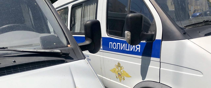 Фото: Полицейский автомобиль в Ростове, кадр 1rnd