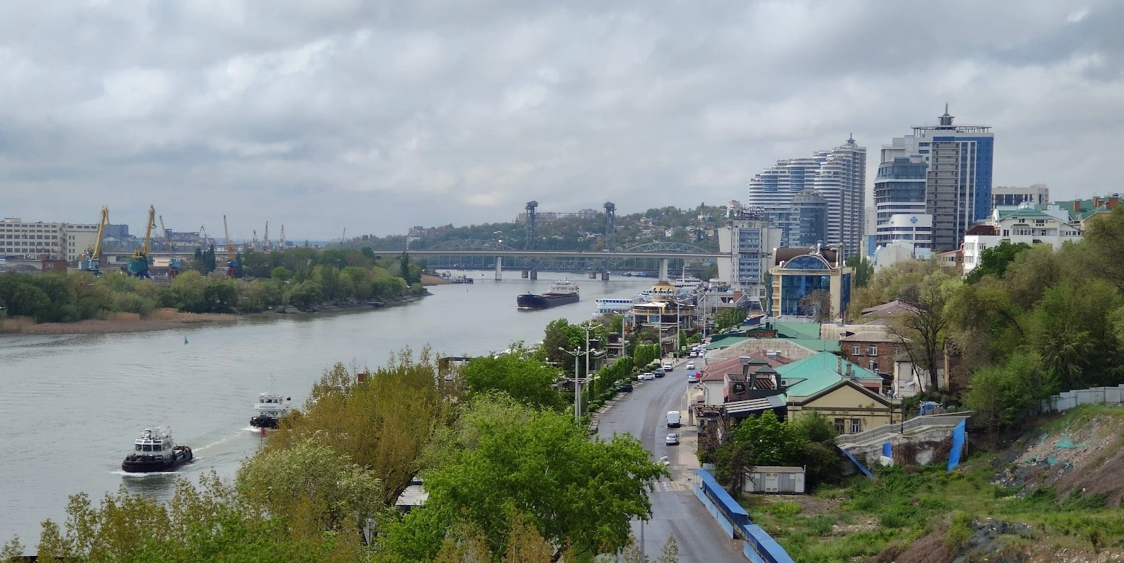 Ростов с Ворошиловского моста, кадр 1rnd Ростов с Ворошиловского моста, кадр 1rnd