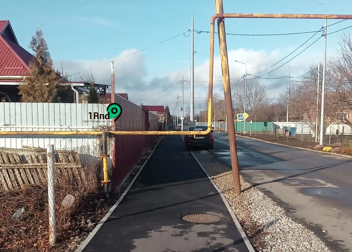 тротуар на улице Радужной в Целине тротуар на улице Радужной в Целине