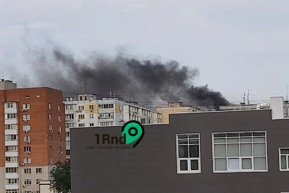 Фото: горит трансформатор на Темернике, кадр очевидца