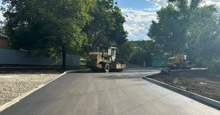 Фото: В Ростове завершат благоустройство 29 грунтовых дорог уже до конца 2023 года // фото пресс-службы мэрии Ростова