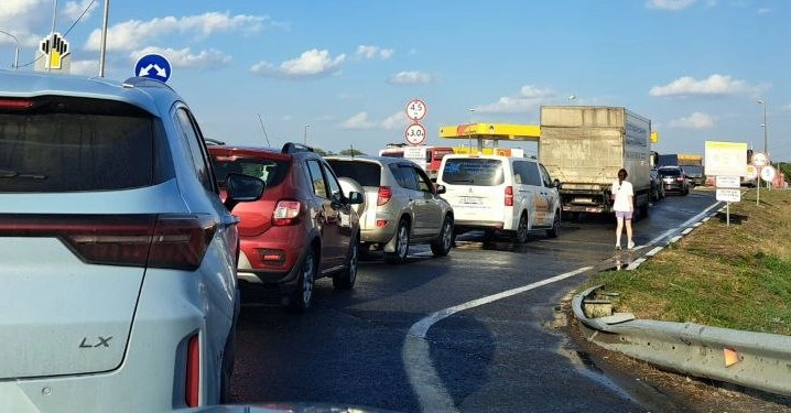 Фото: Затор на трассе М-4, кадр из чата трассы