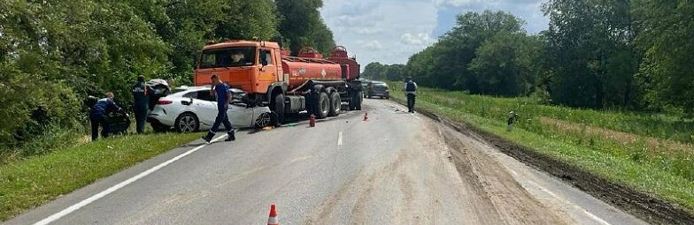 Фото: Смертельное ДТП в РО \\ фото УГИБДД РО