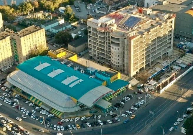 Фото: территория Северного рынка \\ кадр из публикаций 1rnd.ru