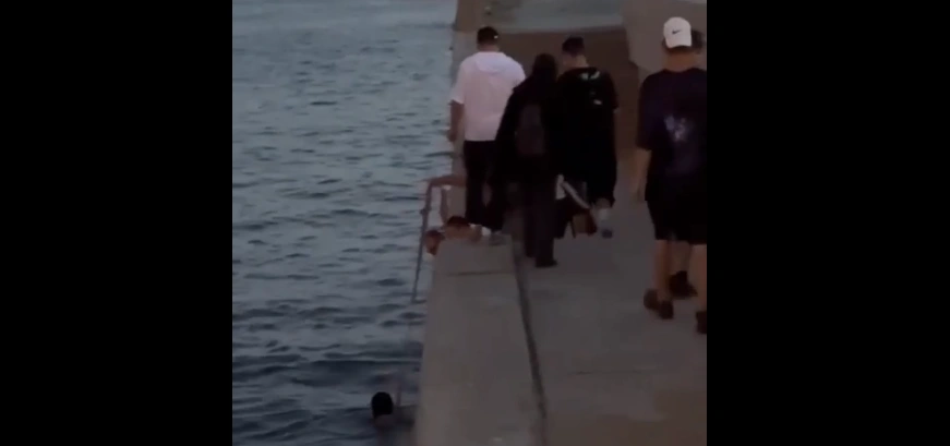 Фото: момент спасения девочки // скриншот видео из социальных сетей ЮФУ
