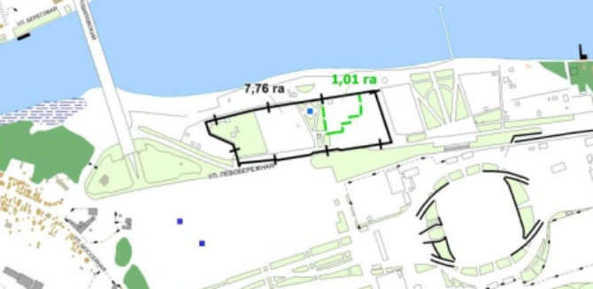 Фото: Место строительства гостиницы выделено зелёным