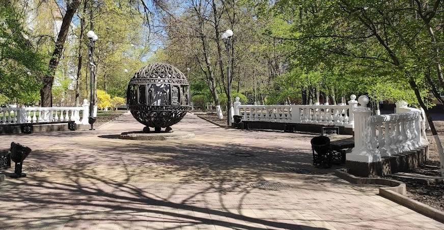 Фото: Улица Пушкинская в Ростове ранней весной, кадр 1rnd