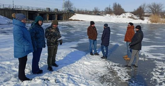 Фото: обследование зоны затопления под Ростовом, кадр райадминистрации