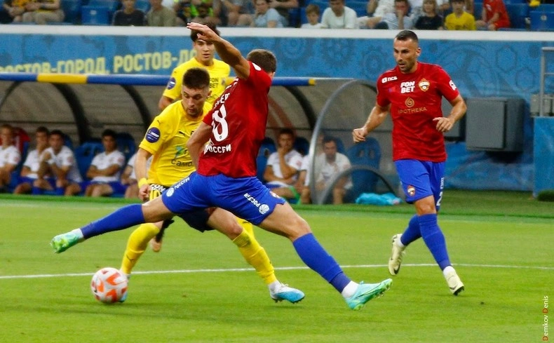 Фото: матч "Ростов" - ЦСКА 20 июля \\ кадр Дениса Демкова