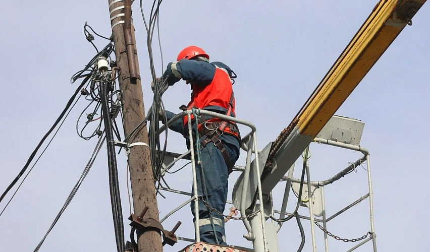 Фото: плановые отключения света в Таганрога // кадр из публикаций 1rnd