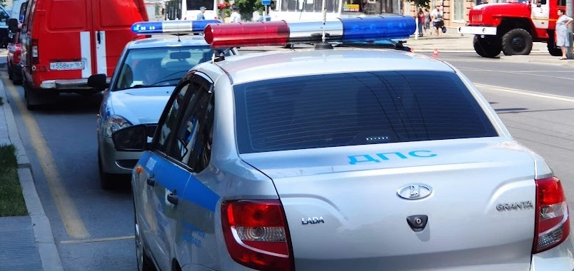 Фото: Автомобили ДПС в Ростове, иллюстрация 1rnd