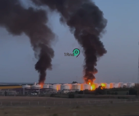 Фото: кадр очевидца из социальных сетей