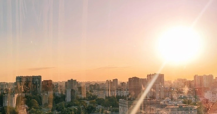 Фото: палящее Солнце над Ростовом, кадр 1rnd