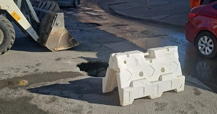 Фото: Прорыв теплотрассы в Ростове, кадр из архива ДЖКХ