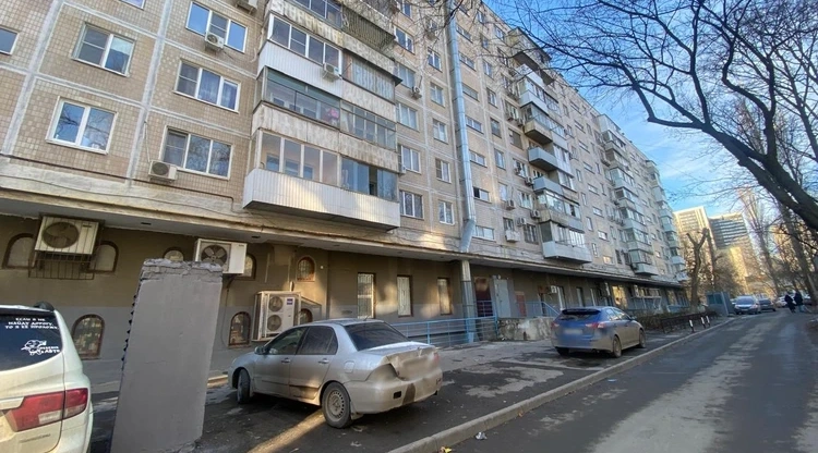 Фото: дом на Ворошиловском, где произошла резня, кадр КП-Ростов