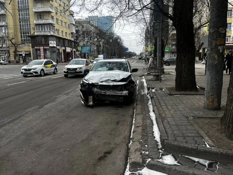 ниссан1.jpg ниссан1.jpg