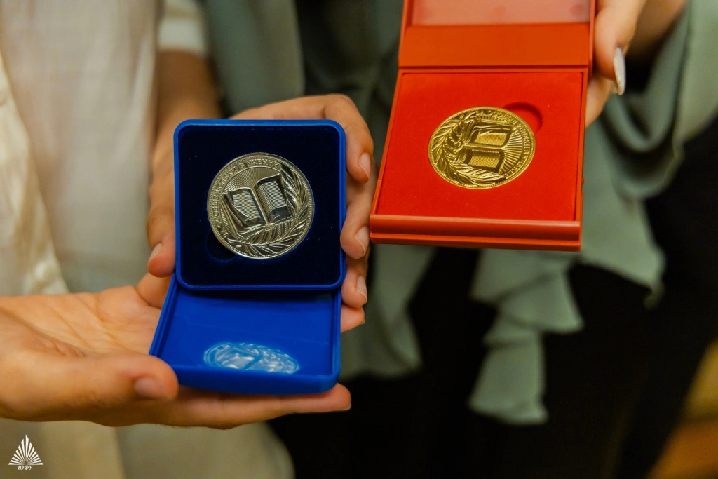 zVywJ8salo8.jpg zVywJ8salo8.jpg