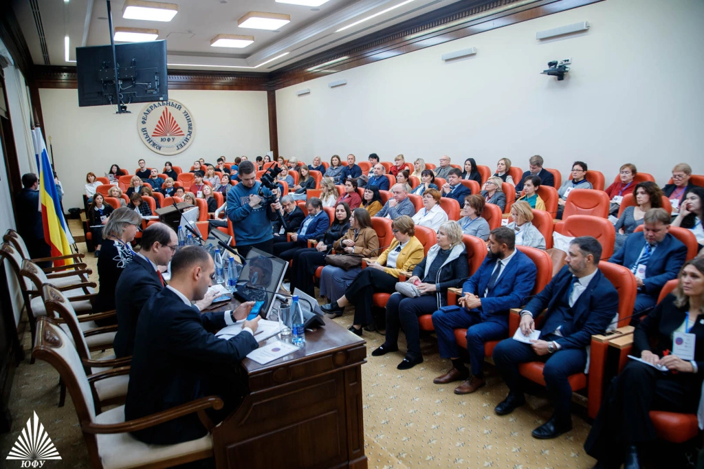 IMG_7824.jpg IMG_7824.jpg