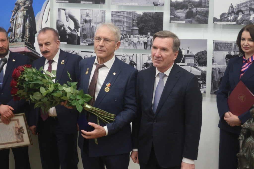 5314684380402279804.jpg 5314684380402279804.jpg