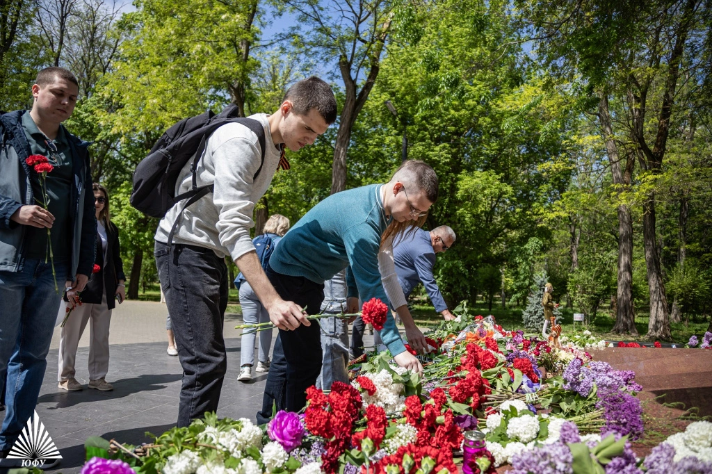 IMG_8899 (1).jpg IMG_8899 (1).jpg