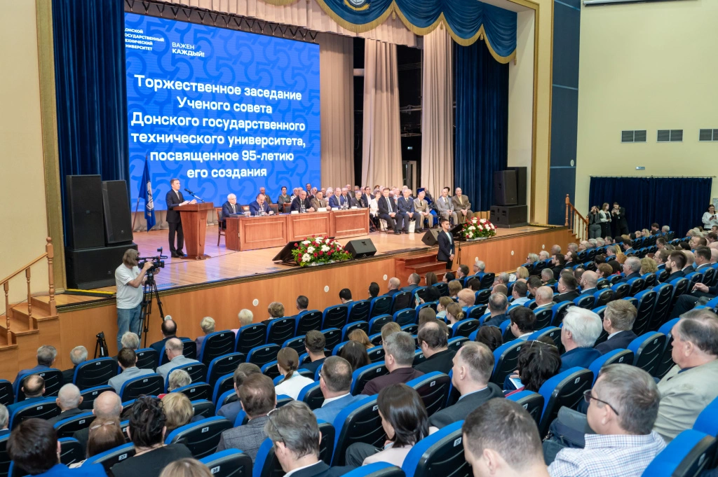 20250514_DSC_1426.jpg 20250514_DSC_1426.jpg