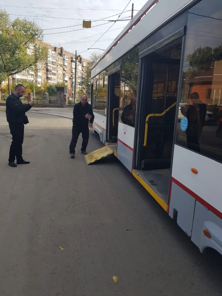 апарель1.jpeg апарель1.jpeg