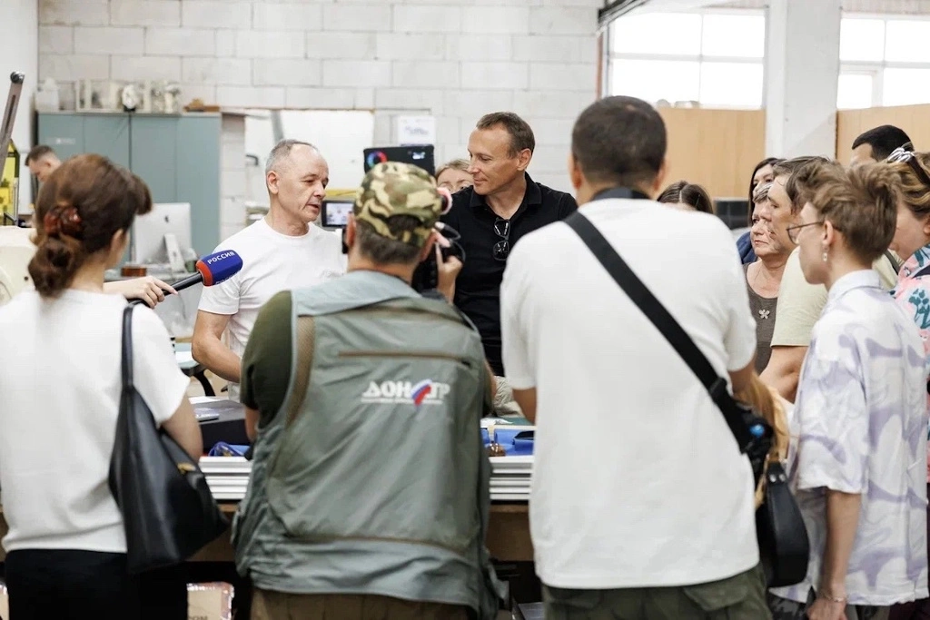 Вячеслав Панчев - фотограф Евгений Чистяков.jpg Вячеслав Панчев - фотограф Евгений Чистяков.jpg