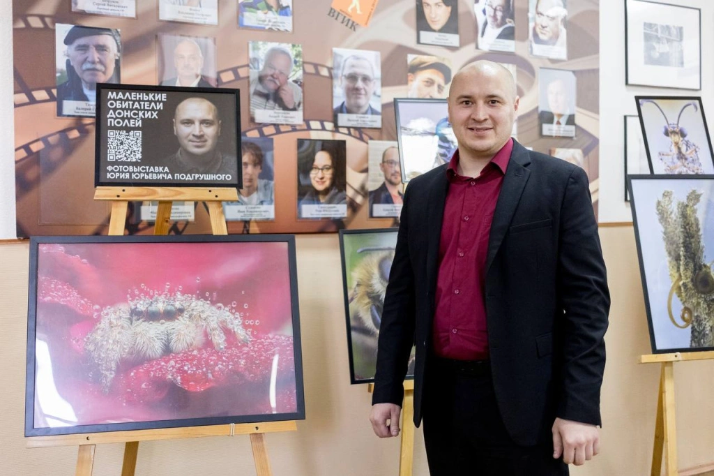 2025-12-03 12.30.01.jpg 2025-12-03 12.30.01.jpg