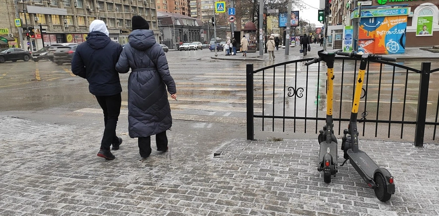 Фото: Ростов во время гололёда, кадр 1rnd