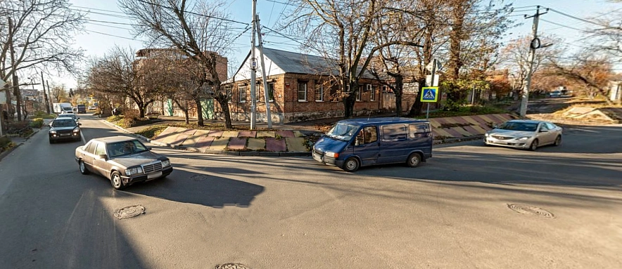 Фото: Перекресток Рябышева и Горсоветской в Ростове, Яндекс.Карты