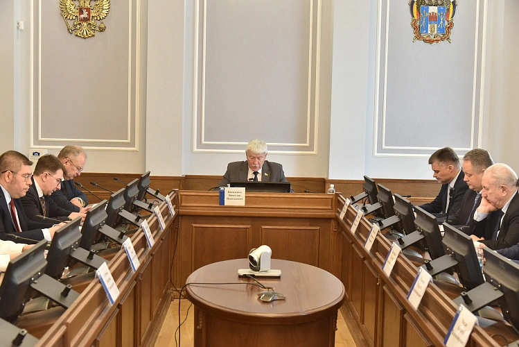 Фото: Заксобрания Ростовской области 
