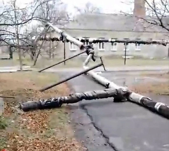 Фото: Обрушение теплотрассы в Гуково \\ фото из соцсетей