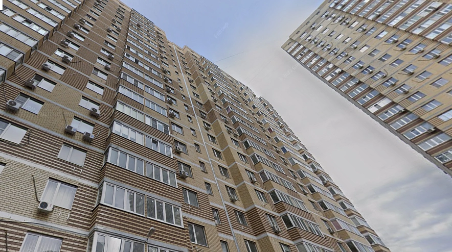 Фото: Дом на Магнитогорской, 1в, кадры Google