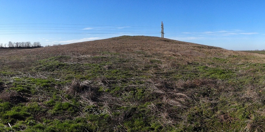 Фото: древний курган // фото из публикаций 1rnd.ru