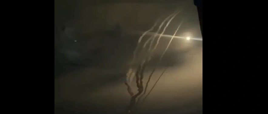 Фото: Работа системы ПВО в небе Ростовской области, кадр очевидца