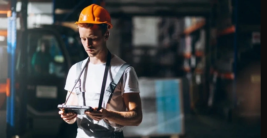 Фото: сгенерировано нейросетью