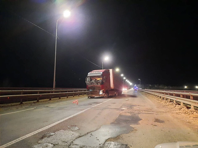 Фото: с места происшествия \\ кадр УГИБДД РО