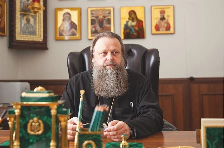 Фото: Глава Донской митрополии Меркурий считает неверующих людей «живыми покойниками» // фото с сайта rostoveparhia