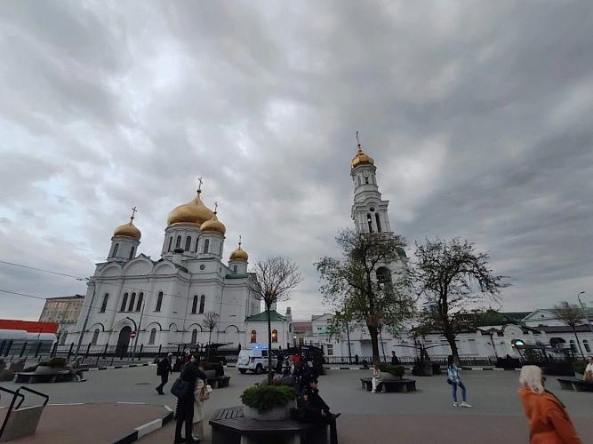 Фото: Кафедральный собор Ростова, кадр 1rnd