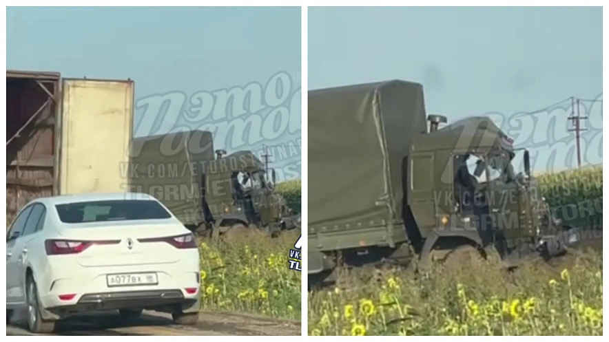 Фото: ДТП с военным грузовиком на трассе Ростов - Таганрог, кадр ТГ Это Ростов