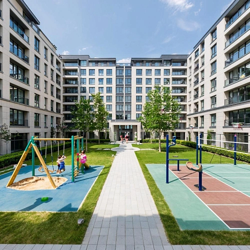 Фото: сгенерировано нейросетью для Сбера