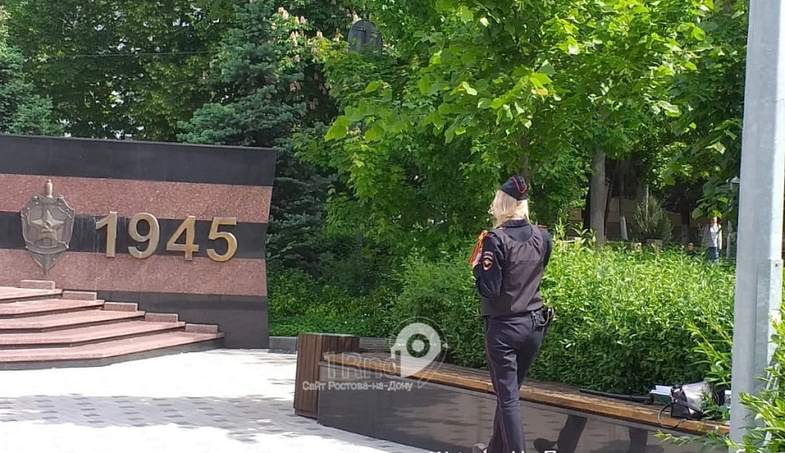 Фото: охрана военных памятников в Ростове, кадр 1rnd