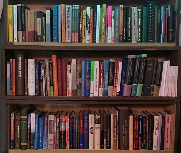 Фото: книги // фото из ТГ-канала "В порядке"