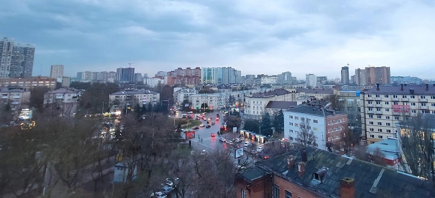 Фото: Район Комсомольской площади Ростова с высоты, кадр 1rnd