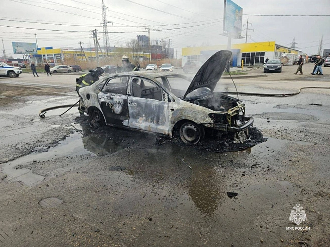 Фото: с места ЧП \\ кадр ГУ МЧС РФ по РО