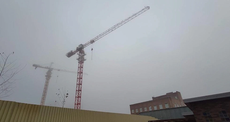 Фото: строительные краны в Ростове, кадр 1rnd